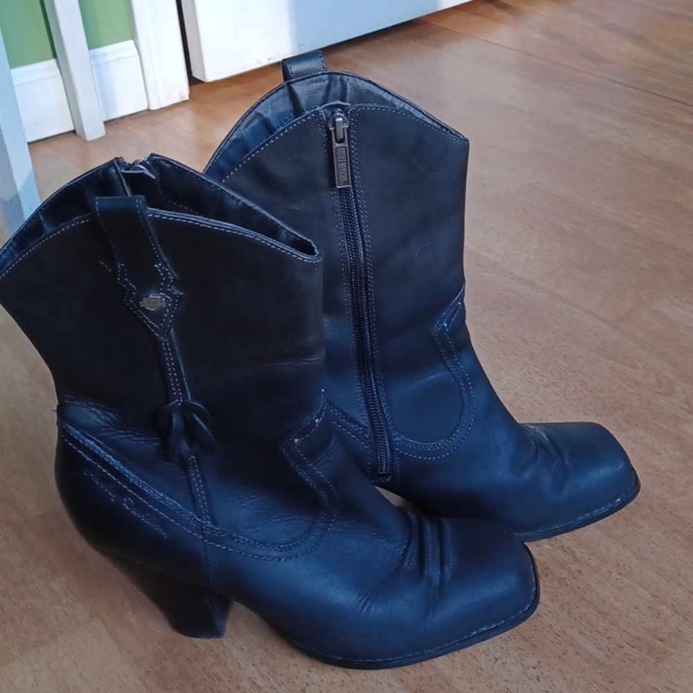 Harley Davidson boots women's size 9.5 black leather